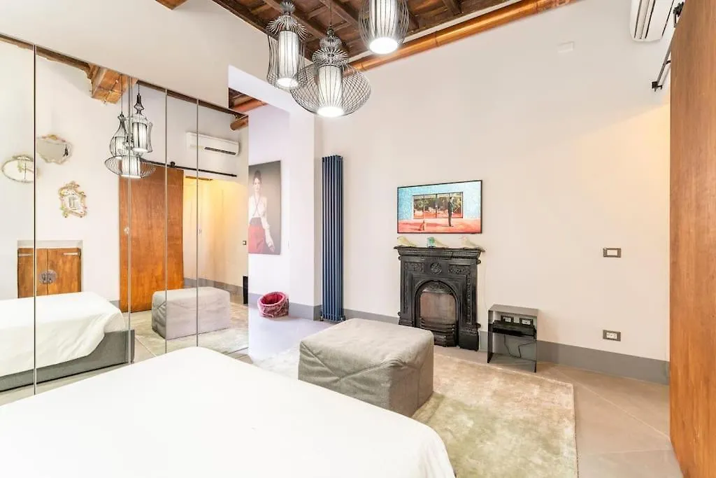 Monti Art Loft Apartment Rome