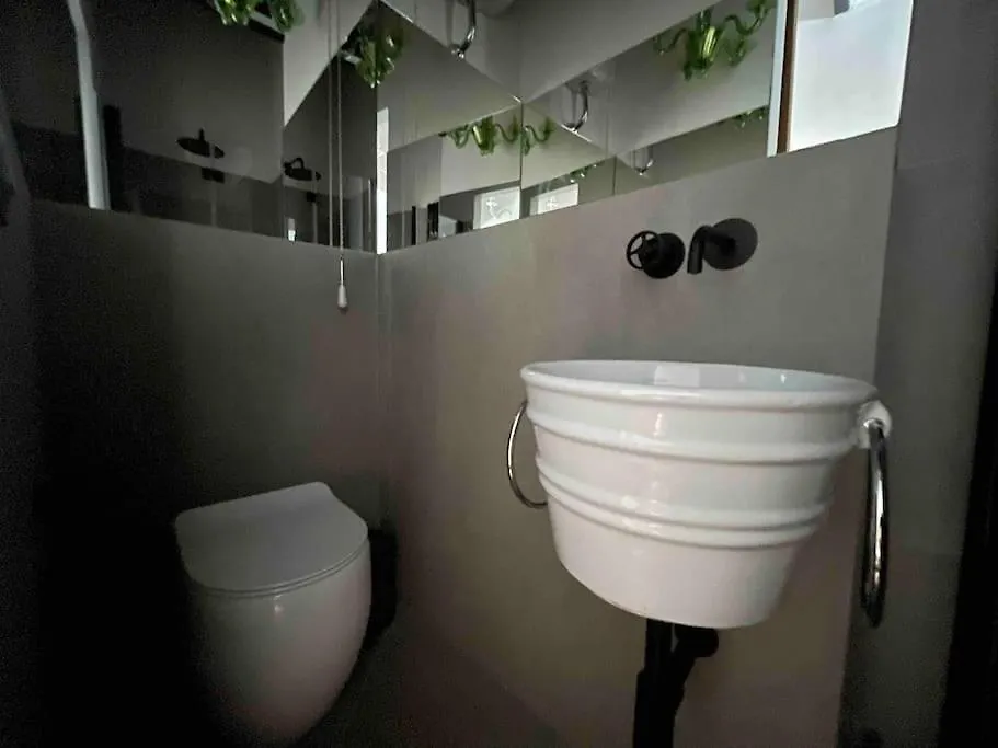 Monti Art Loft Apartment Rome