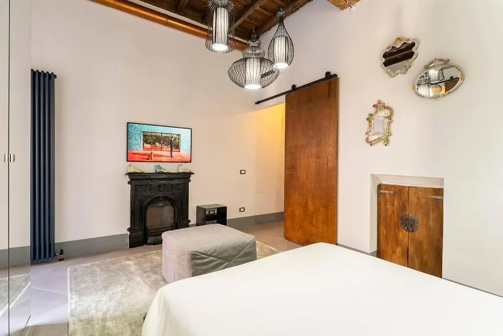 Monti Art Loft Apartment Rome